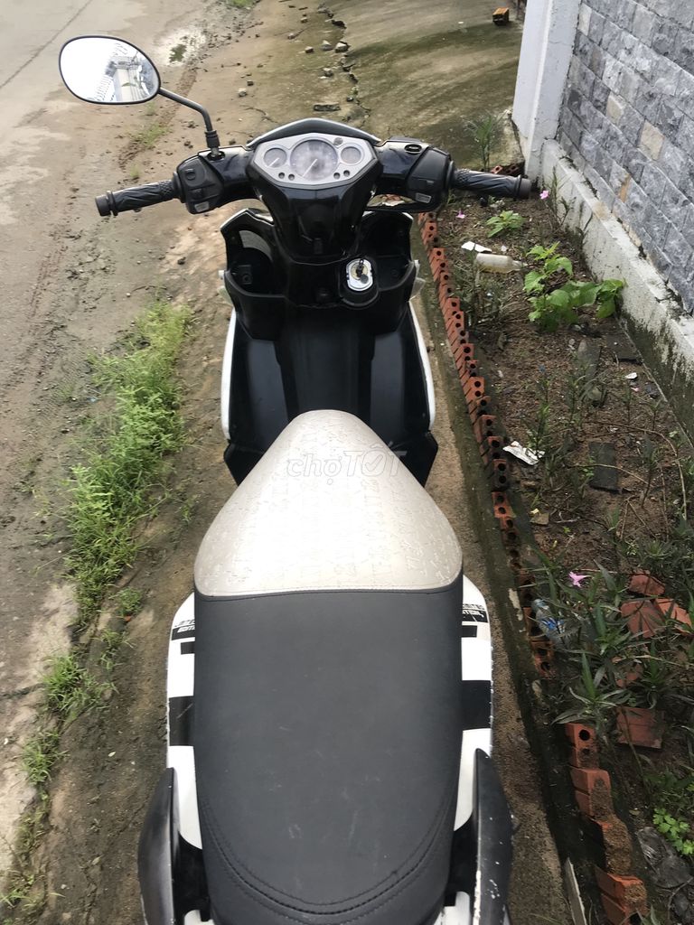 Yamaha novo 4 màu trắng biển số tphcm. Mua bán Xe máy tại Huyện Bến Lức Long An được đăng bởi Nguyên  hình 4