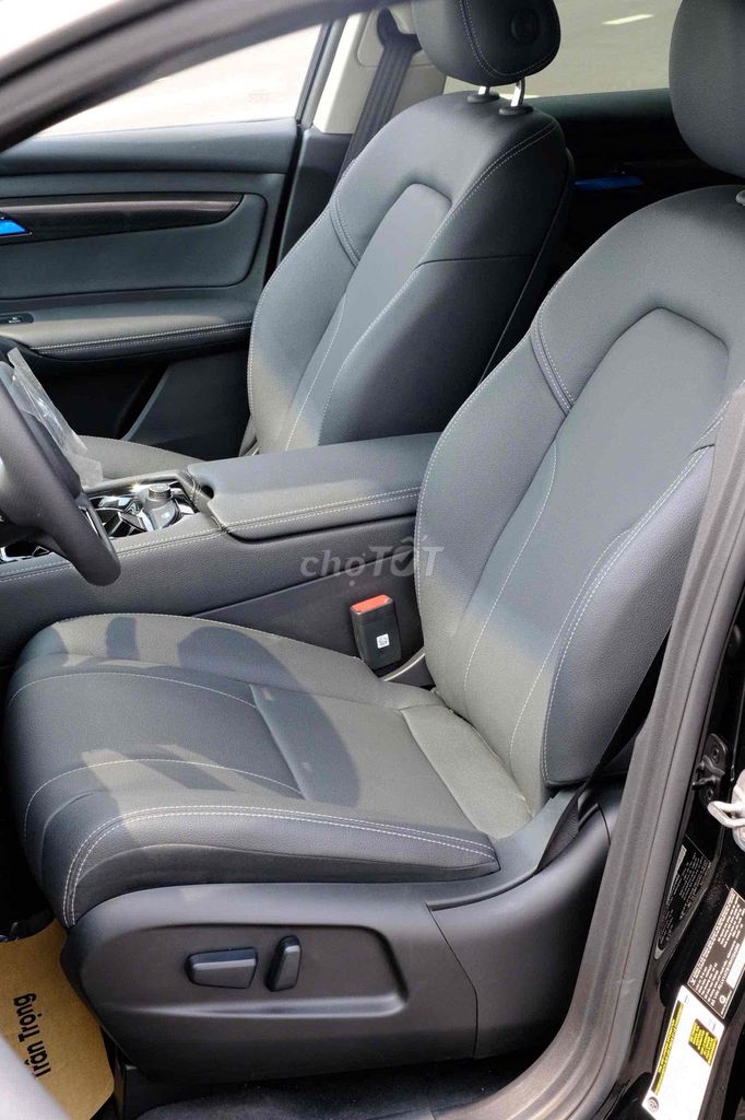 Xe điện Vinfast VF8 Eco 2024 Đen. Mua bán Ô tô tại Thành phố Thủ Đức Tp Hồ Chí Minh được đăng bởi Huỳnh Chí Thông hình 8