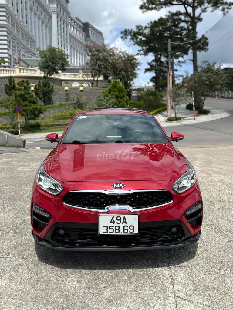 KIA Cerato Premium 2.0AT 2020 Красный 59 000 км