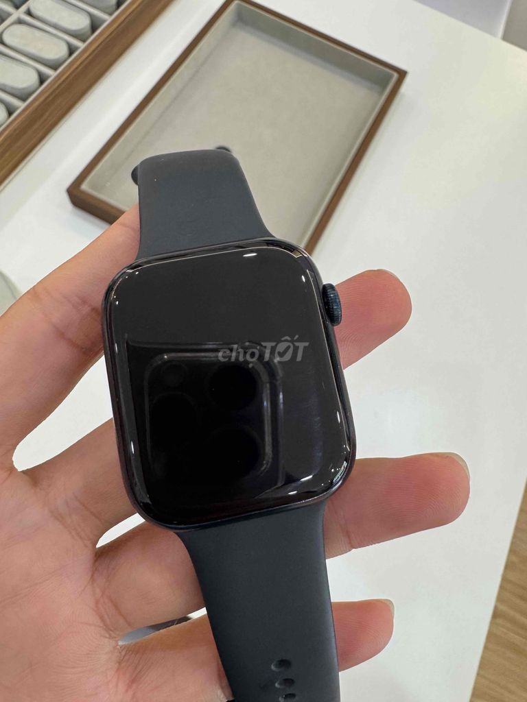 Apple Watch S7 45MM MIDNGIHT FULLBOX ZIN KENG 99%