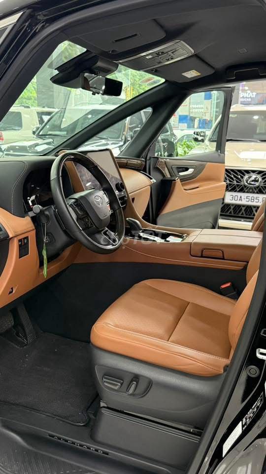 Bán Toyota Alphard 2024, lăn bánh 1 vạn Km như mới. Mua bán Ô tô tại Quận Bắc Từ Liêm Hà Nội được đăng bởi Mr Hợi  hình 6