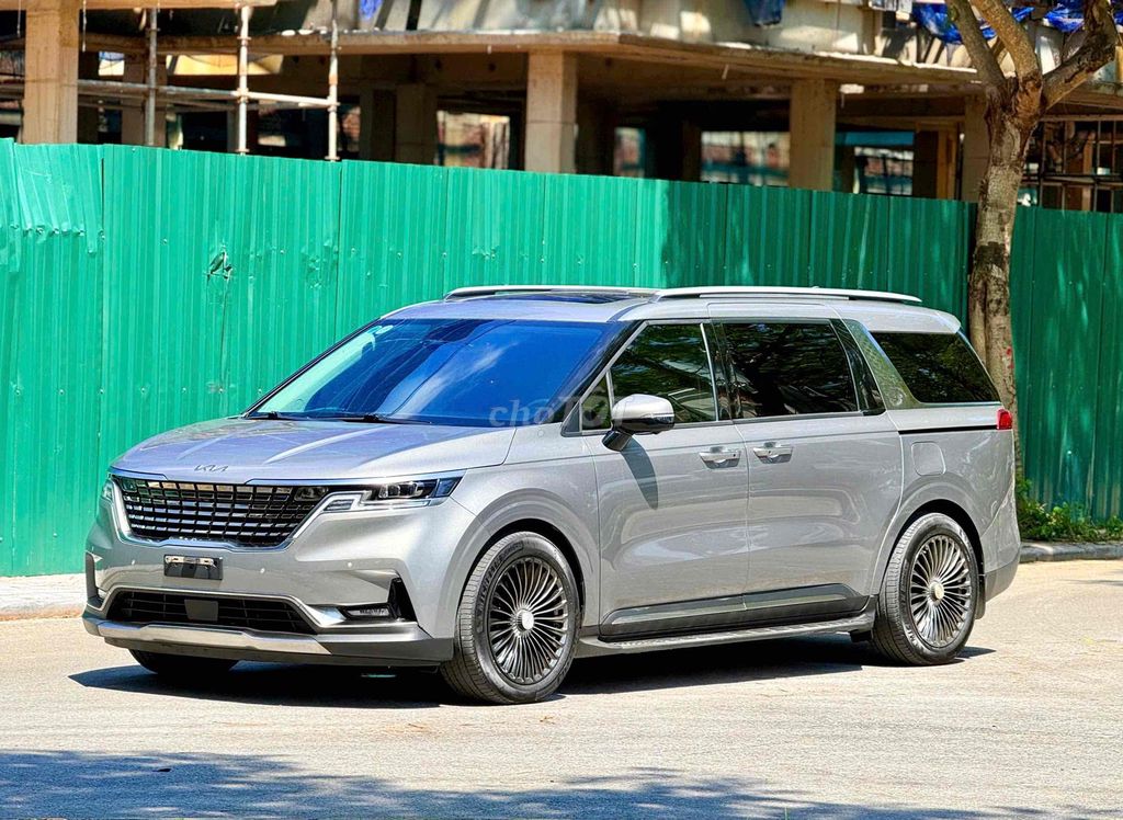 Kia Carnival Signature 2.2D sản xuất 2023. Mua bán Ô tô tại Quận Hà Đông Hà Nội được đăng bởi A Huan  hình 16