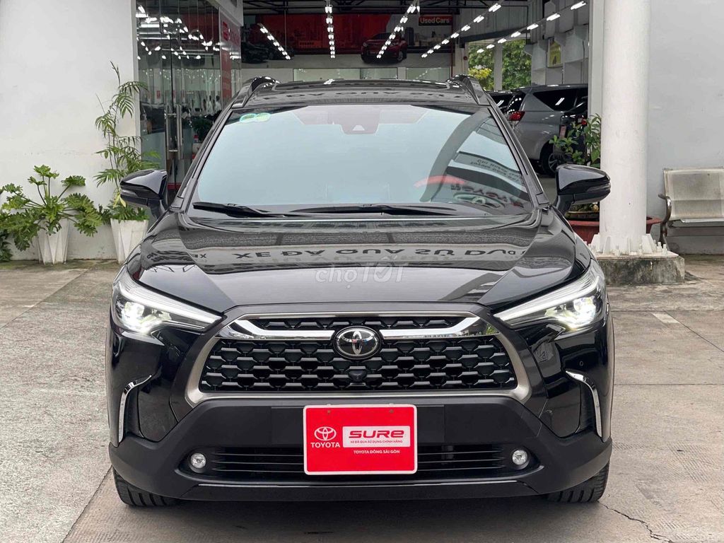 Toyota Corolla Cross 1.8V 2022 — семейный автомобиль от первого владельца