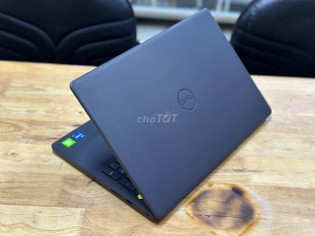 dell vostro v3500 i5 ram 16gb ssd 512gb vga rời 2g