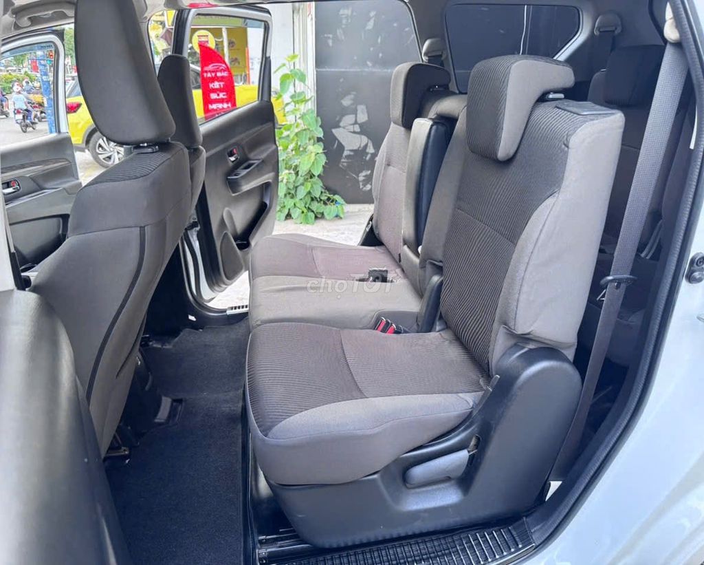 Suzuki Ertiga 2022 hybrid AT đẹp như mới. Mua bán Ô tô tại Thành phố Thủ Dầu Một Bình Dương được đăng bởi Oto An Suong hình 10