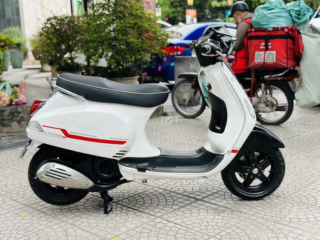 VESPA 125S NGUYÊN BẢN BIỂN 29 CHÍNH CHỦ. Mua bán Xe máy tại Quận Cầu Giấy Hà Nội được đăng bởi A Nam hình 5