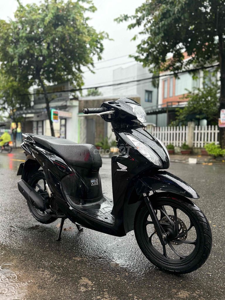 Honda Vision 2022 Smartkey Góp trả trước 4tr4. Mua bán Xe máy tại Quận Liên Chiểu Đà Nẵng được đăng bởi Hòa Xe Máy Cũ hình 5