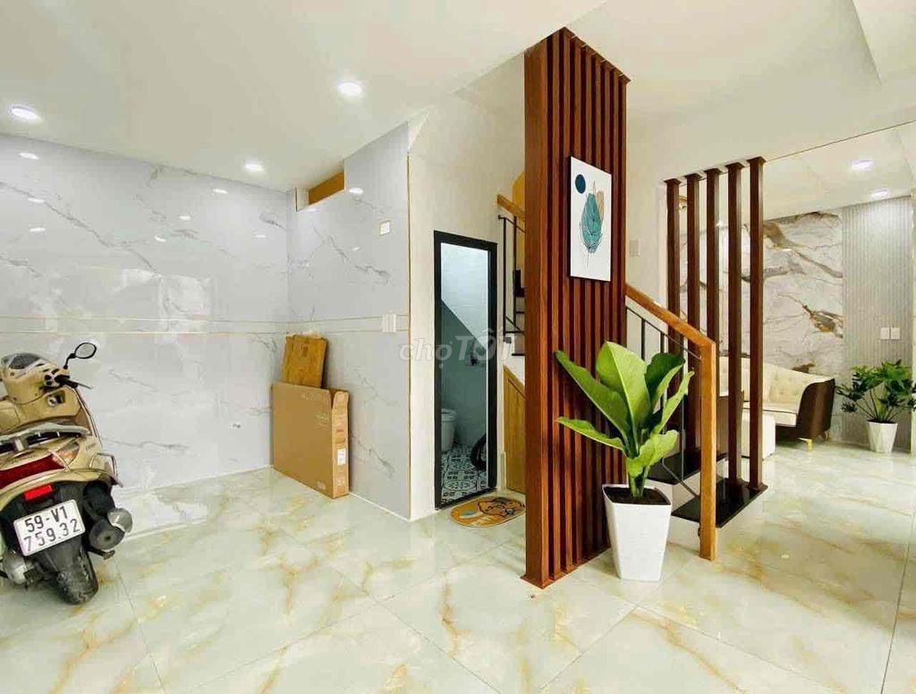 BÁN KD HOMESTAY 30TR/TH, NGUYỄN HIỀN,Q.3.GIÁ 4TỶ45/60M2