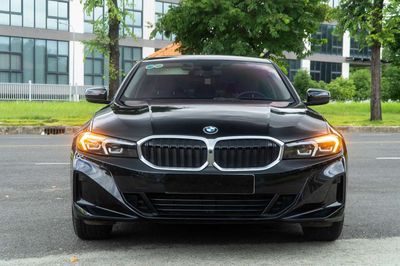 BMW 320i Sport Line LCI 2024 full option cực đẹp