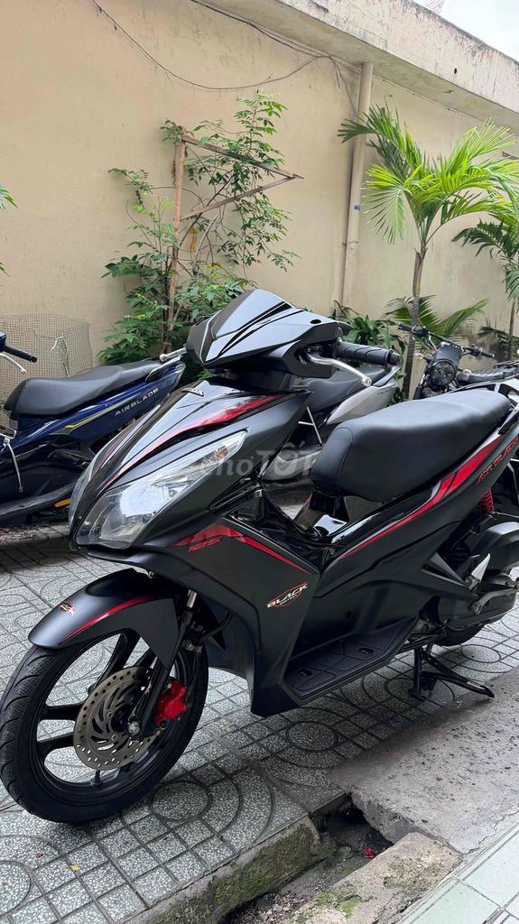 Honda Air Blade 125 2014 Черная грубая сумка 9 Master