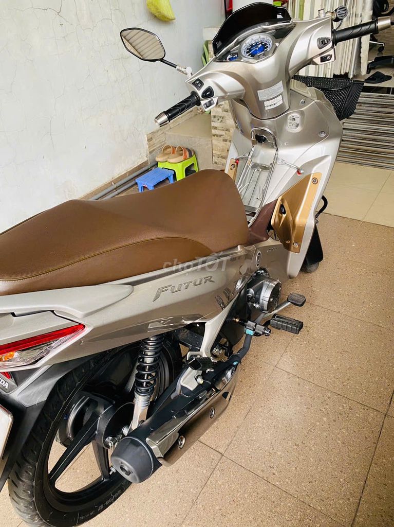Honda Future LED Bạc 28000 km Đã sử dụng. Mua bán Xe máy tại Thành phố Thủ Dầu Một Bình Dương được đăng bởi Cù Long hình 5