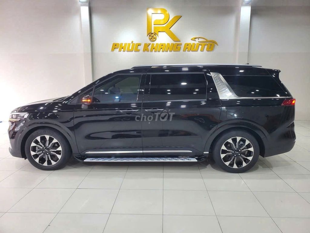KIA CARNIVAL SIGNATURE V6 3.5L -  23000km. Mua bán Ô tô tại Quận Tân Phú Tp Hồ Chí Minh được đăng bởi Nguyễn Duy Toàn hình 4