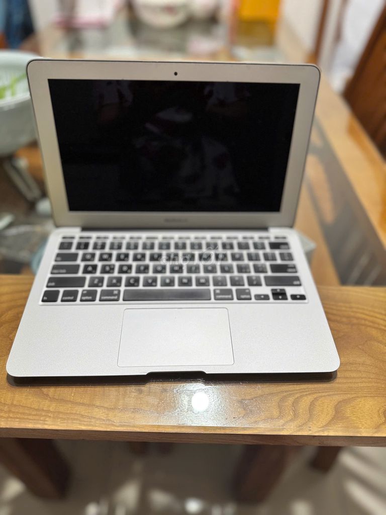 Apple MacBook Air 2013 Bạc. Mua bán Laptop tại Quận 8 Tp Hồ Chí Minh được đăng bởi Mai Anh hình 1