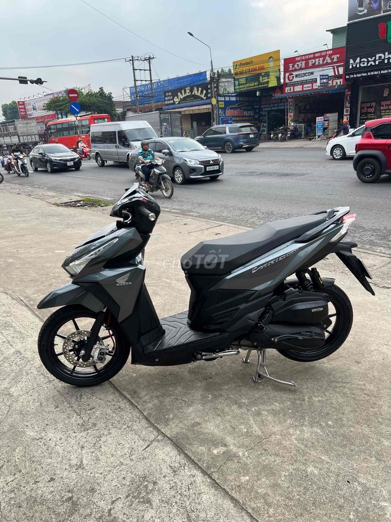 Honda Vario 150 2017 Xám. Mua bán Xe máy tại Huyện Trảng Bom Đồng Nai được đăng bởi cửa hàng xe máy Trần Sơn  hình 4