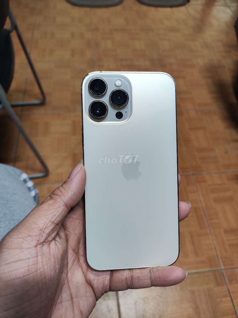 Apple iPhone 13 Pro Max 12GB Vàng. Mua bán Điện thoại tại Quận Bắc Từ Liêm Hà Nội được đăng bởi Tên chưa cung cấp hình 1