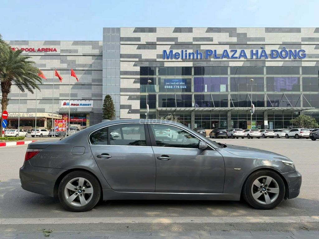 BMW 5 Series 2008 523i , máy 2.5i. Mua bán Ô tô tại Quận Hà Đông Hà Nội được đăng bởi Mr Cường hình 3