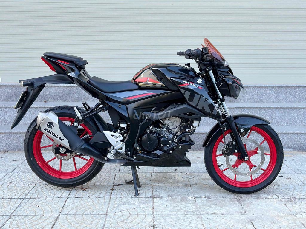 Suzuki GSX - S150 nguyên zin 99% ( Trả trước 30% )