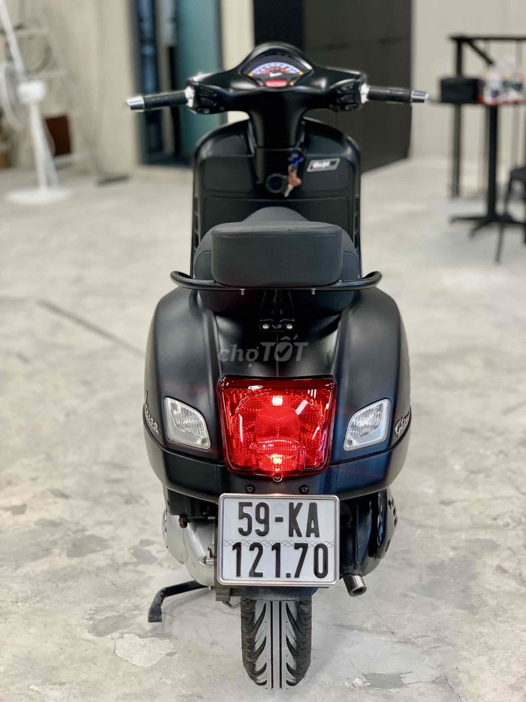 🛵 Vespa GTS 300 – 2018 – Chính Chủ BSTP Xe Đẹp Zin. Mua bán Xe máy tại Thành phố Thủ Đức Tp Hồ Chí Minh được đăng bởi Khương Phan hình 7