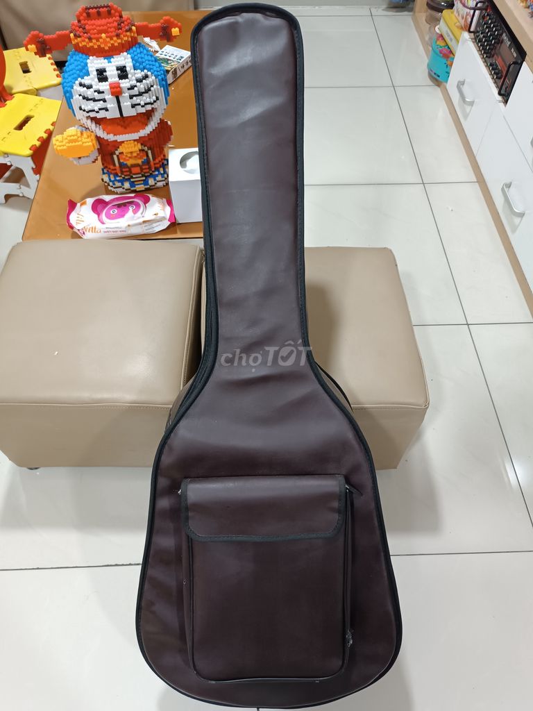 Bán đàn guitar ít dùng, còn mới tại TPHCM