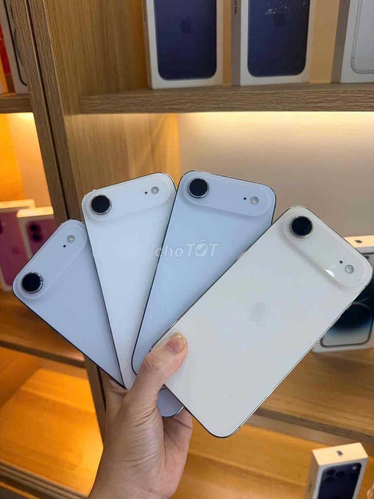 Apple iPhone Air lock 256GB Đủ màu đã độ sẵn. Mua bán Điện thoại tại Quận Tân Bình Tp Hồ Chí Minh được đăng bởi Quang Vũ hình 1