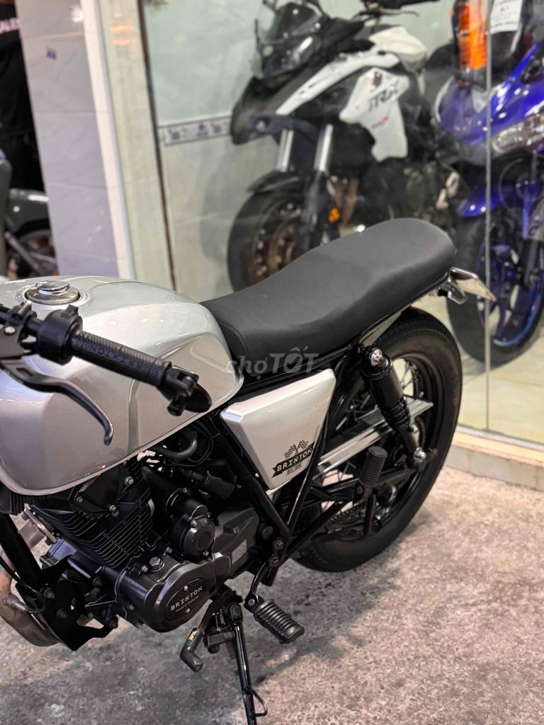 Cần bán Brixton Cafe Race 150 2019 Biển 65 9 chủ. Mua bán Xe máy tại Quận Bình Tân Tp Hồ Chí Minh được đăng bởi Việt Motor Bình Tân hình 5