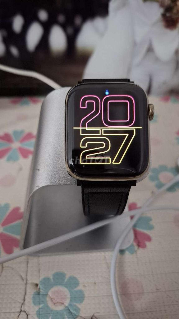 Apple Watch Series 6 Vàng. Mua bán Thiết bị đeo thông minh tại Quận Hoàn Kiếm Hà Nội được đăng bởi vương quí khanh hình 1