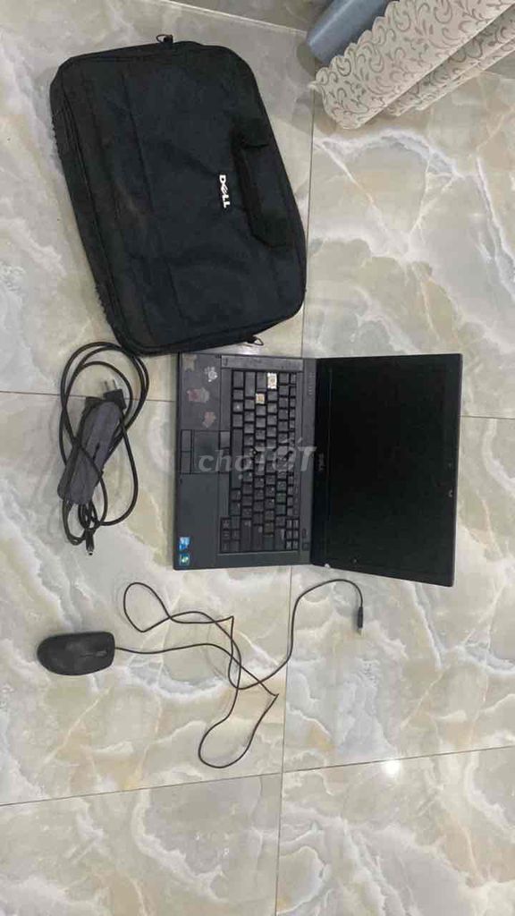 Laptop Dell Đen Đã qua sử dụng. Mua bán Laptop tại Quận Ngũ Hành Sơn Đà Nẵng được đăng bởi Hùng Nguyễn Nhựt Kim hình 1