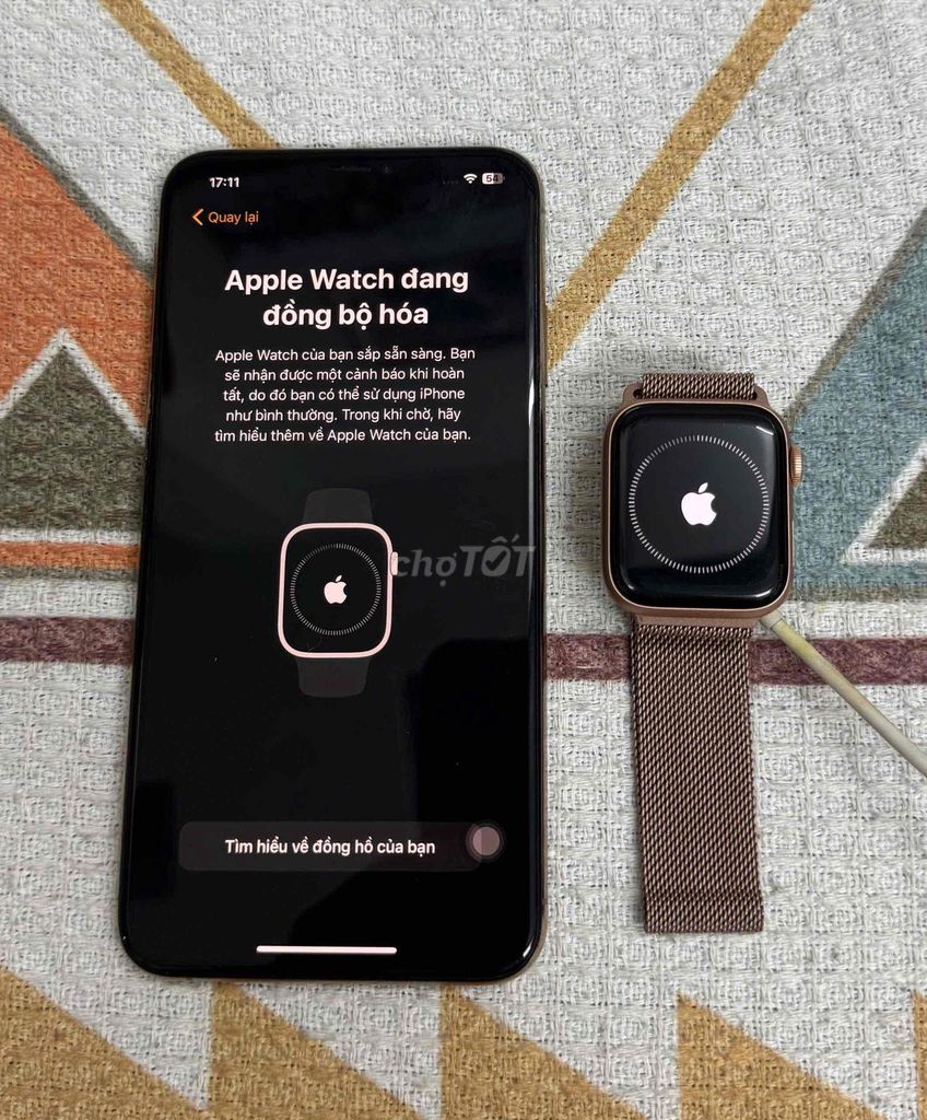 Apple Watch Series 5 Vàng hồng. Mua bán Thiết bị đeo thông minh tại Huyện Bình Chánh Tp Hồ Chí Minh được đăng bởi abcxyz hình 1