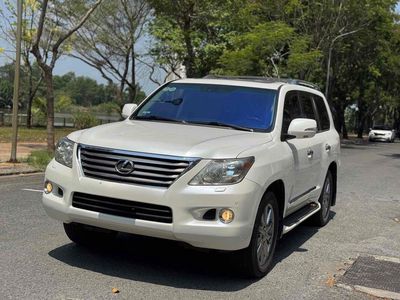 Lexus LX570 2010 Trắng