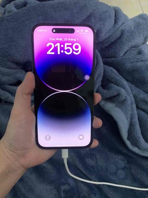 cần tiền nên bán 14 pro max