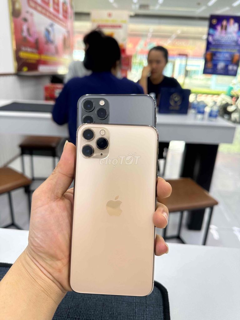 iPhone 11 Pro Max 64GB Vàng ngoại hình đẹp. Mua bán Điện thoại tại Thành phố Thủ Dầu Một Bình Dương được đăng bởi HPhone Iphone Thủ Dầu Một hình 1