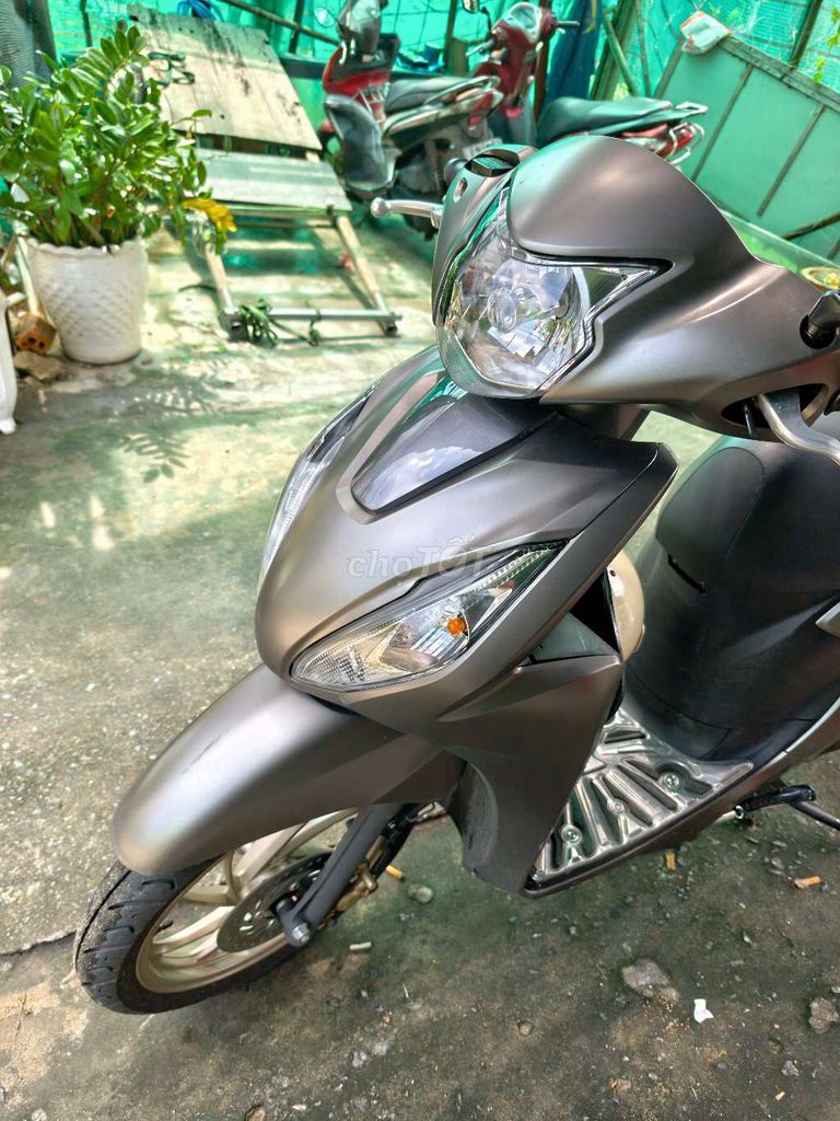 Honda Vision коричневый 5300 км