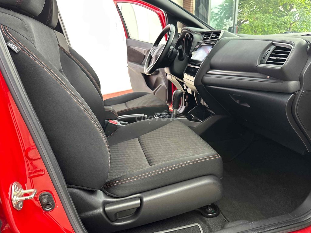 Honda Jazz RS 2018 - 55.000km một đời chủ. Mua bán Ô tô tại Quận Bình Tân Tp Hồ Chí Minh được đăng bởi Hai Tran Auto hình 11