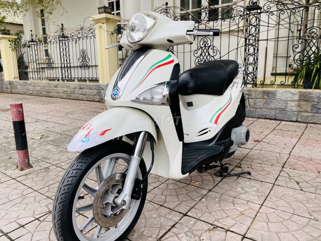 Piaggio Liberty 125 3VIE TRẮNG  Máy Zin Chất. Mua bán Xe máy tại Quận Nam Từ Liêm Hà Nội được đăng bởi THANH BÌNH hình 6