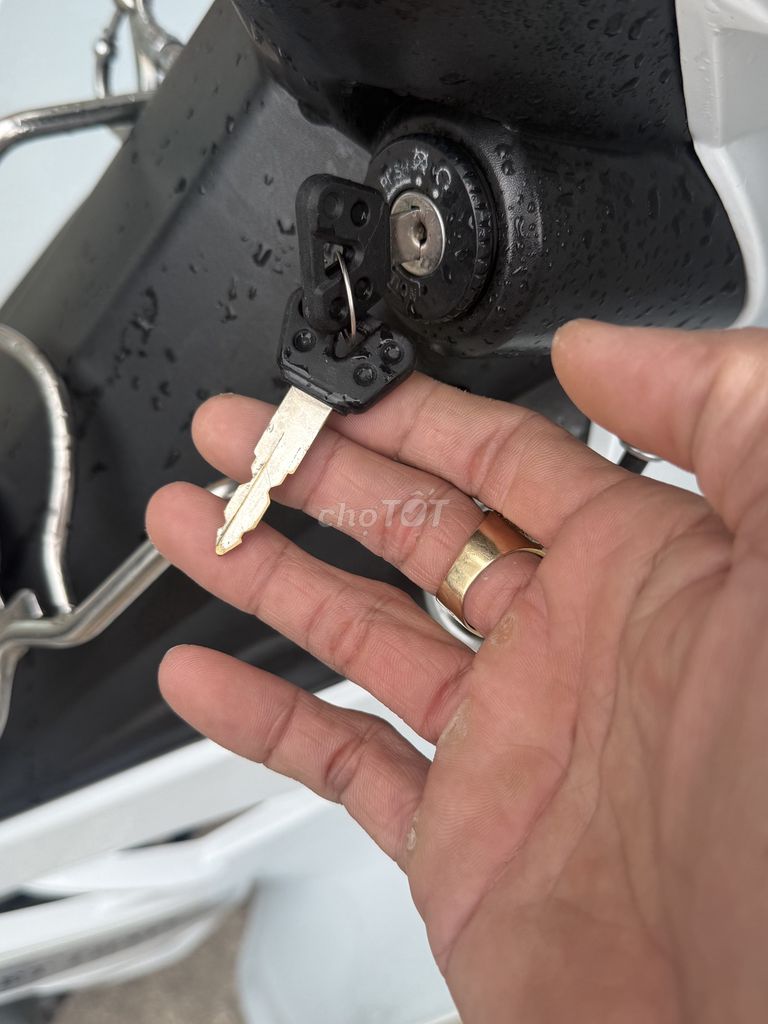 Sirius 50cc màu Trắng. Mua bán Xe máy tại Huyện Trảng Bom Đồng Nai được đăng bởi Trần đình trung  hình 4