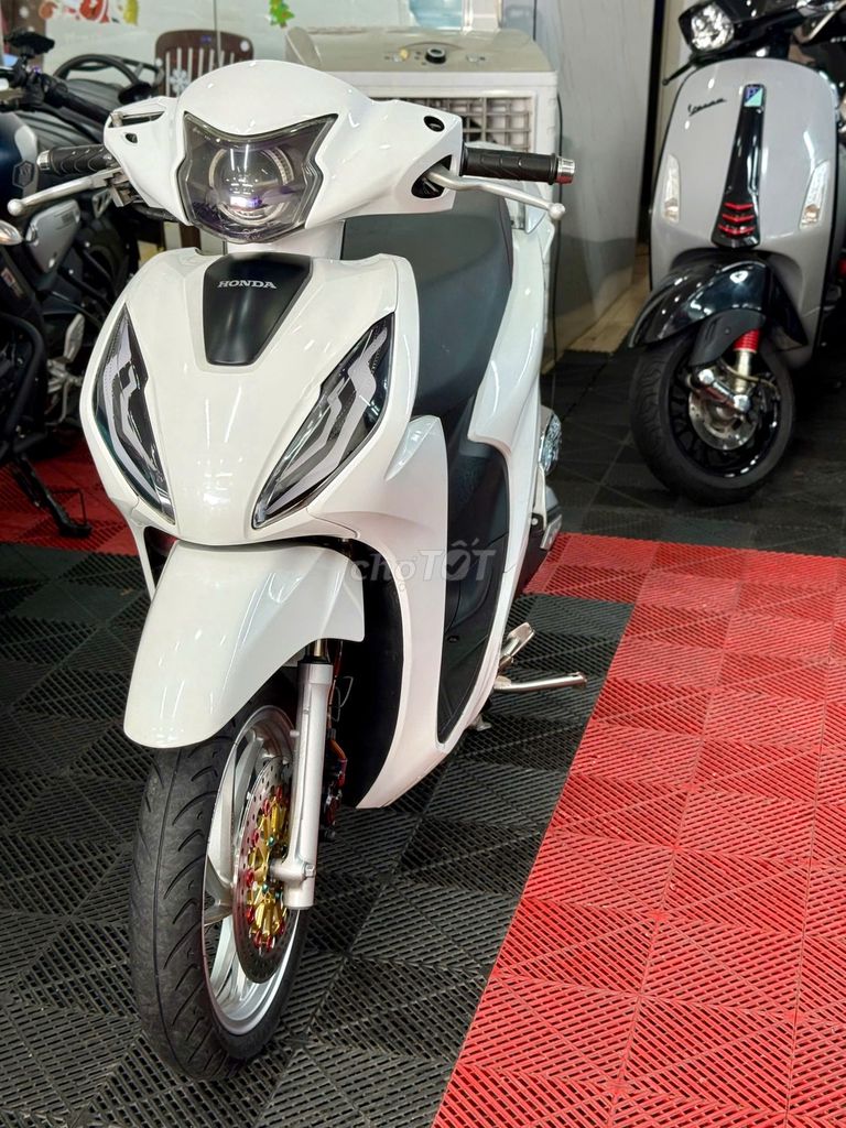 💥Vision dọn kiễng đời 2024 Smartkey Biển67 9chủ ký. Mua bán Xe máy tại Thành phố Thủ Đức Tp Hồ Chí Minh được đăng bởi XE MÁY THỦ ĐỨC hình 13