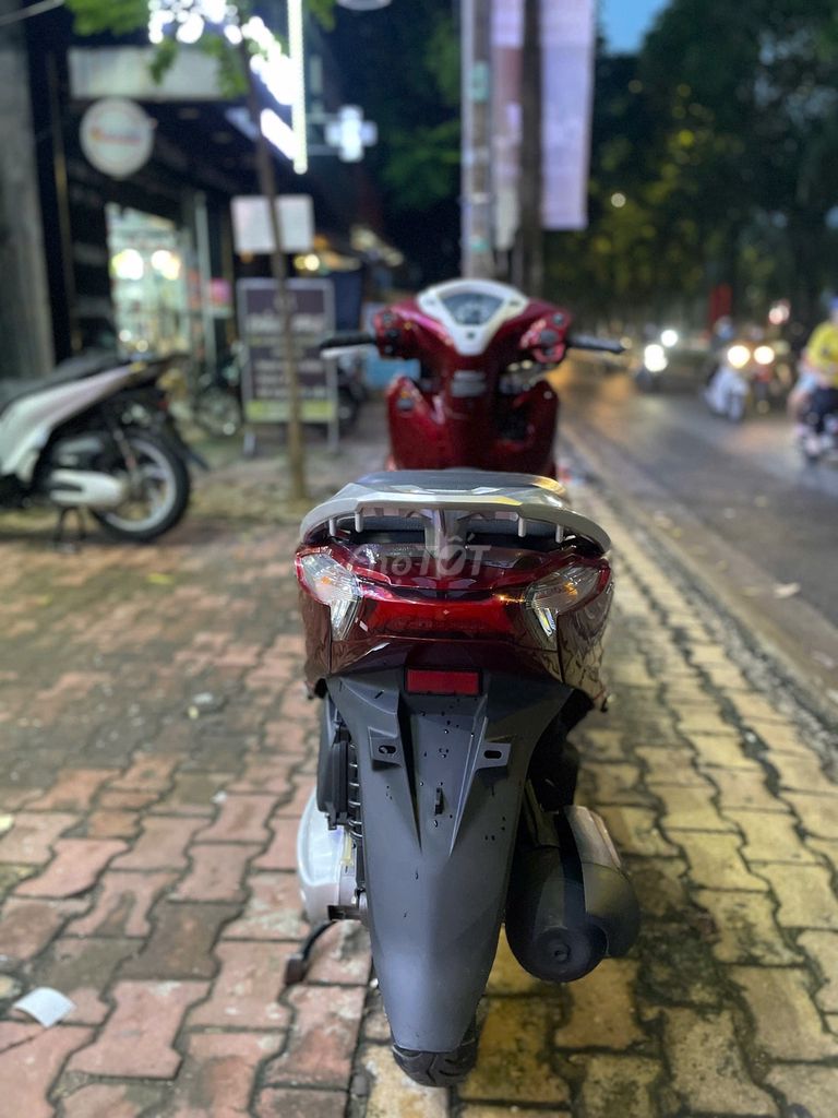 Xe máy Honda Lead 125 Smartkey màu đỏ 2020. Mua bán Xe máy tại Thành phố Biên Hòa Đồng Nai được đăng bởi Phương nguyễn  hình 2