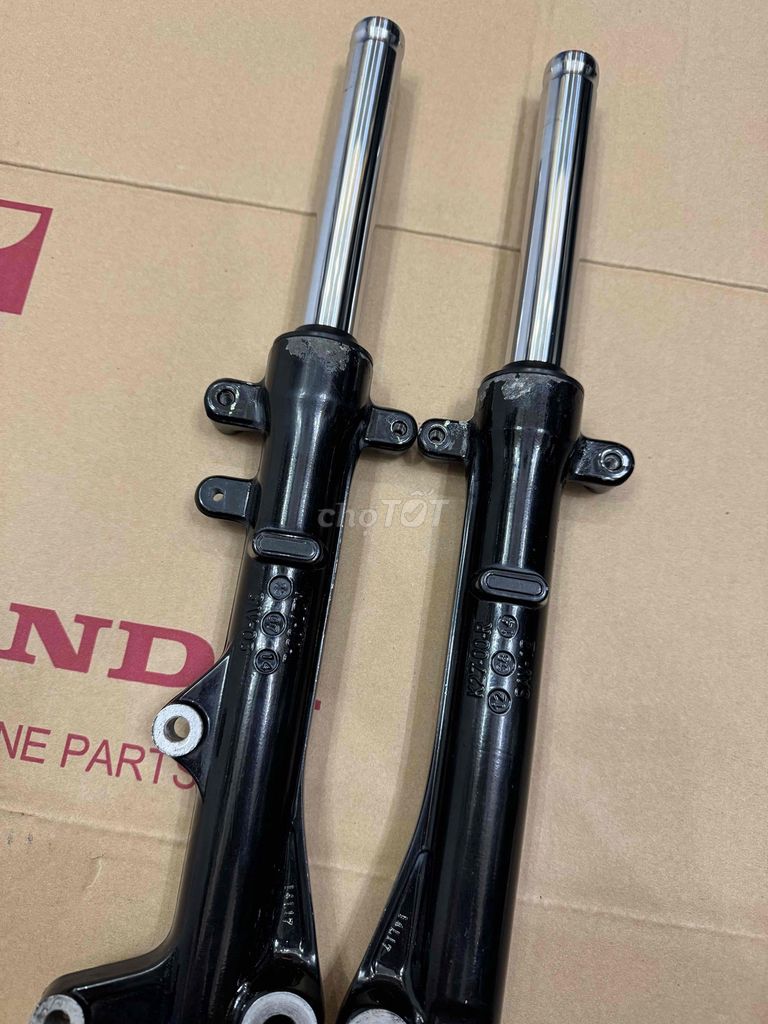 Phuộc trước theo xe Ab 2014. Mua bán Phụ tùng xe tại Quận 6 Tp Hồ Chí Minh được đăng bởi Trinh Trinh hình 4