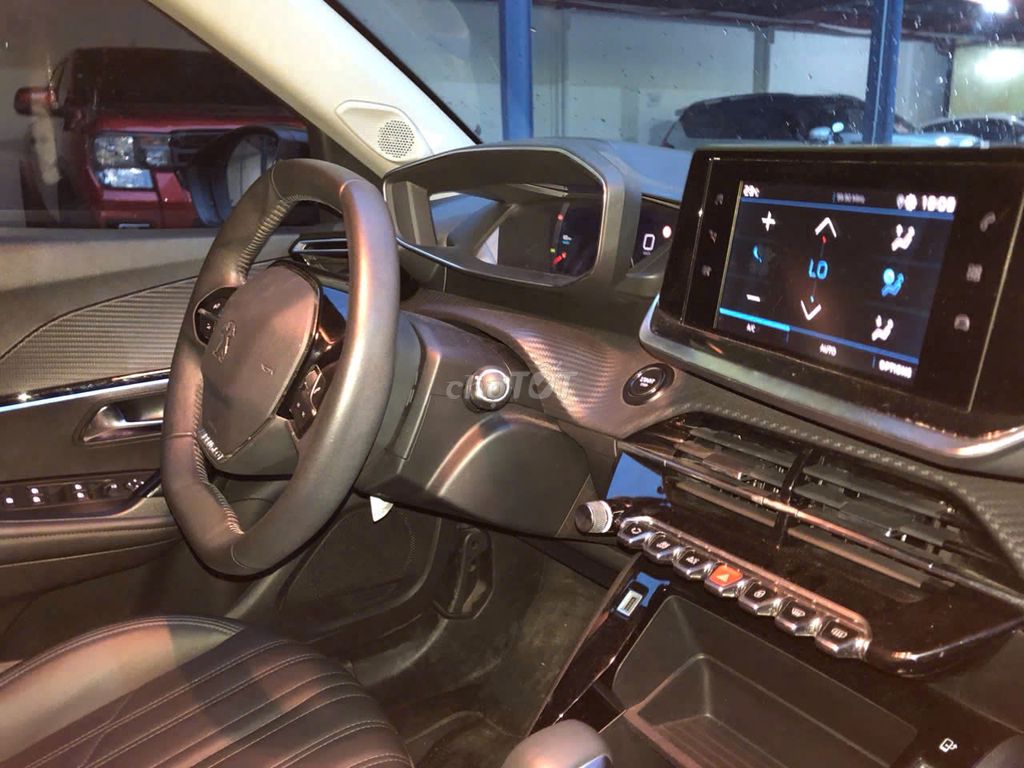 Peugeot 2008 2022 GT Line 1.2 AT. Mua bán Ô tô tại Quận Tân Phú Tp Hồ Chí Minh được đăng bởi Nguyễn Tân Xe Lướt  hình 5