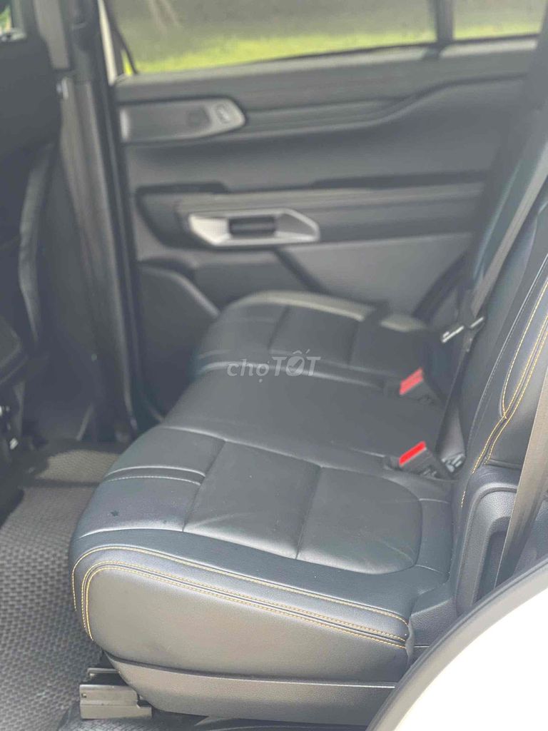 Everets wildtrack 2.0AT 4x4 2023 - 4 vạn km. Mua bán Ô tô tại Quận Long Biên Hà Nội được đăng bởi Hoàng Thanh auto hình 5