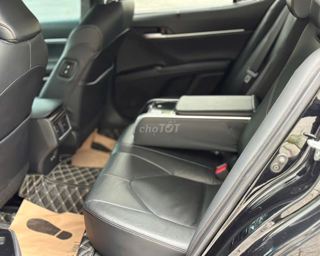 Toyota Camry 2.5Q 2021 màu đen full options. Mua bán Ô tô tại Quận 12 Tp Hồ Chí Minh được đăng bởi Quang hình 6