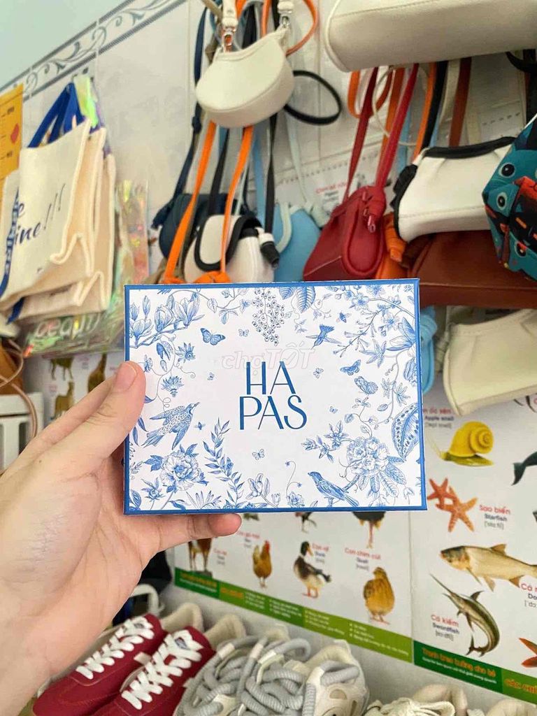 Ví Hapas đựng thẻ pass rẻ ạ!. Mua bán Túi xách tại Quận 12 Tp Hồ Chí Minh được đăng bởi Bui Huy hình 1
