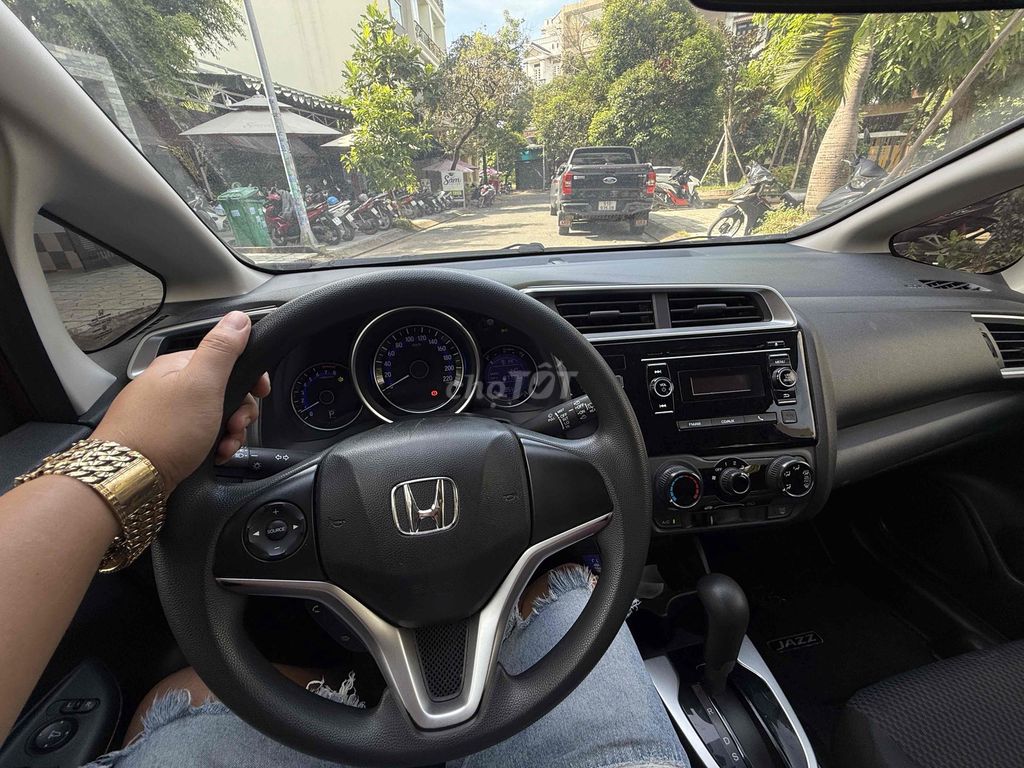 Honda Jazz 2018 VX - 62000 km, 1 chủ siu keng, 😻. Mua bán Ô tô tại Thành phố Thủ Đức Tp Hồ Chí Minh được đăng bởi Thi Moto Thủ Đức hình 9