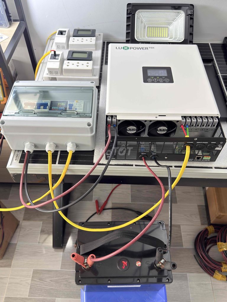 BIẾN TẦN ĐỘC LẬP 3 TRONG 1 LUXPOWER 24v3.6kw. Mua bán Nội thất, đồ gia dụng khác tại Quận Bình Thuỷ Cần Thơ được đăng bởi NĂNG LƯỢNG PRO hình 1