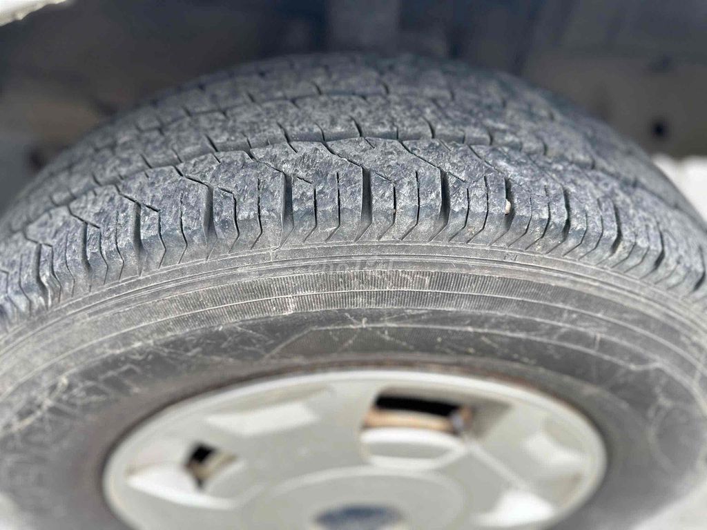 Ford Transit 2011 - 16 chỗ. Mua bán Ô tô tại Quận Hà Đông Hà Nội được đăng bởi Hiệp Xoăn Hà Đông hình 11