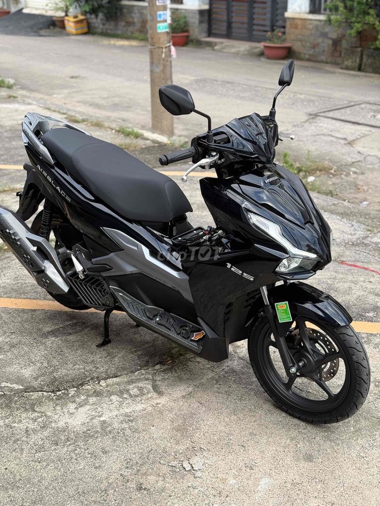 🌈 Airblade 4Val 2025–Mới lăn bánh 23km/ Mới 99%. Mua bán Xe máy tại Thành phố Biên Hòa Đồng Nai được đăng bởi Phong hình 6