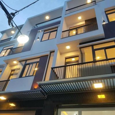 Аренда · 5 комн. · 105 м² · Quận Tân Bình, ул. Đường Nhất Chi Mai