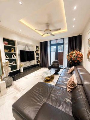 Аренда · 4 комн. · 80 м² · Quận Sơn Trà, ул. Đường Nguyễn Đình