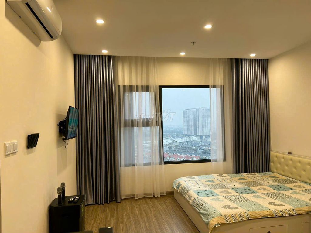 Studio - 32m2 Full đồ Giá 2,05 Tỷ, Căn hộ sẵn sổ, Vinhomes Smart City.