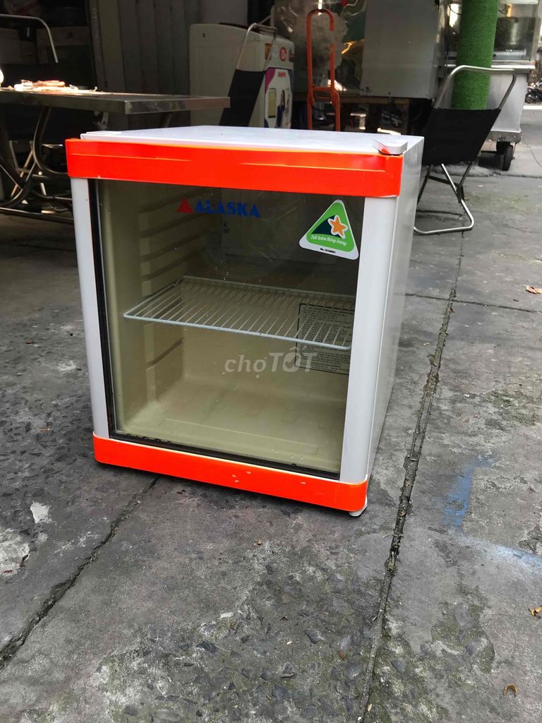 Tủ mát mini 50 l đang dùng rất tốt tủ đòi cao